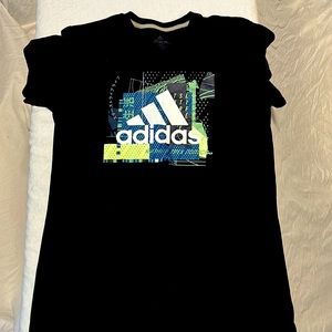 Men’s adidas t-shirt